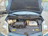 Toyota Prius-15