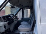 Ford Transit-11