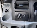 Ford Transit-17