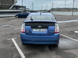 Toyota Prius-5