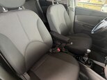 Kia Rio-10