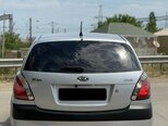 Kia Rio-5