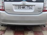 Toyota Prius-5