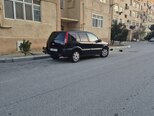 Ford Fusion-8