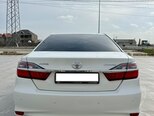 Toyota Camry-6