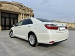 Toyota Camry-5