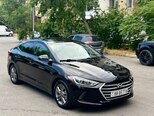 Hyundai Elantra-4