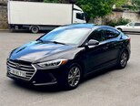 Hyundai Elantra-8