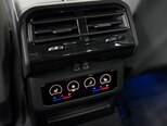 BMW 530e-12