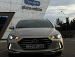 Hyundai Elantra-14