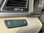 Hyundai Elantra-13
