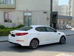 Kia Optima-4