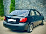 Kia Rio-7
