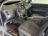 Toyota Prius-13