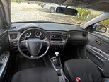 Kia Rio-5