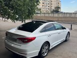 Hyundai Sonata-6