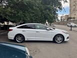Hyundai Sonata-8