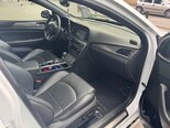 Hyundai Sonata-13
