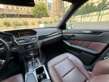 Mercedes E 250-11