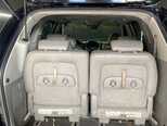 Kia Carnival-10