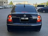 Volkswagen Passat-6