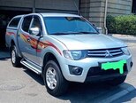 Mitsubishi L200-1