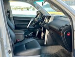 Toyota Land Cruiser Prado-11