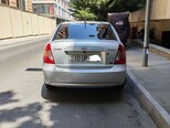 Hyundai Accent-2