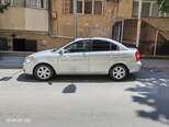 Hyundai Accent-7