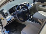 Hyundai Accent-6