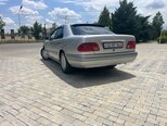 Mercedes E 200-6