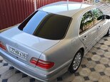 Mercedes E 200-2