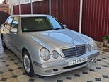 Mercedes E 200-1