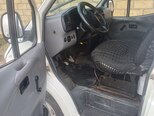 Ford Transit-4