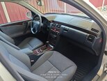 Mercedes E 200-10