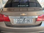 Chevrolet Cruze-8