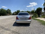 Mercedes E 240-2