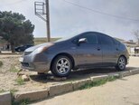 Toyota Prius-4
