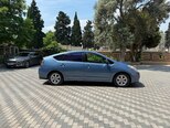 Toyota Prius-11