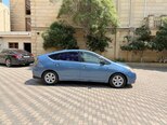 Toyota Prius-5