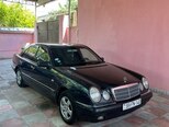 Mercedes E 200-3
