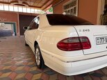 Mercedes E 240-10