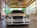 Mercedes E 240-2