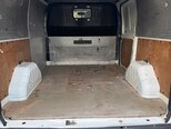 Ford Transit-16