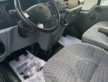 Ford Transit-10