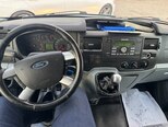 Ford Transit-9