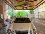 Mercedes E 240-3