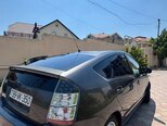 Toyota Prius-2