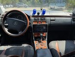 Mercedes E 240-10