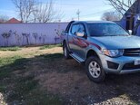 Mitsubishi L200-12